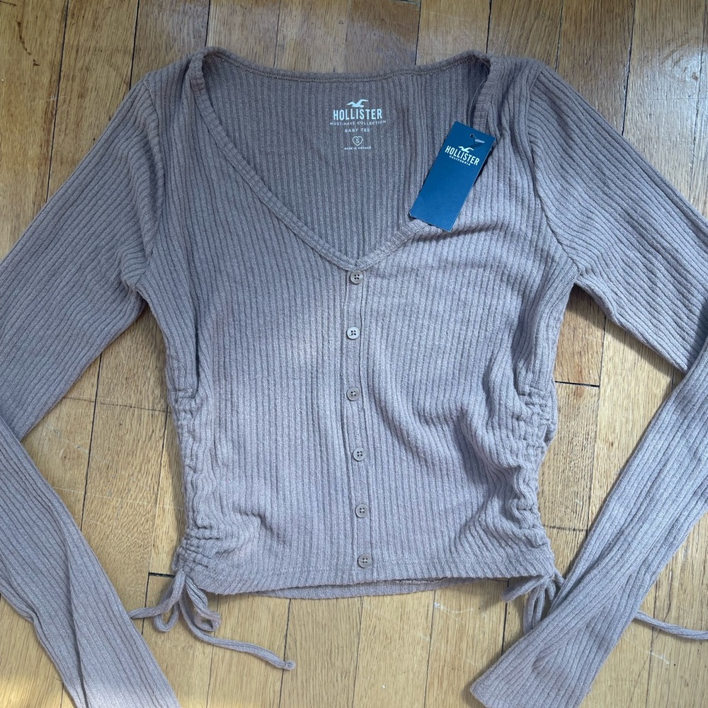 NWT Hollister Cinched Long sleeve